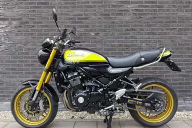 Kawasaki Z 900 RS SE (2023) thumbnail 2