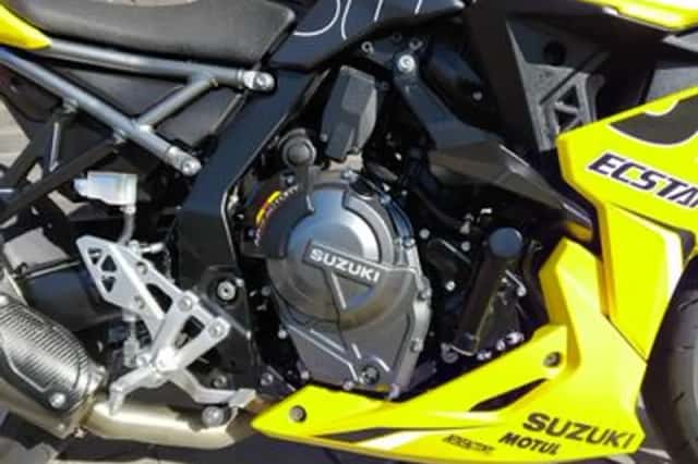 Suzuki GSX-8R (2025) thumbnail 6