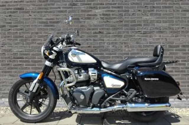 Royal Enfield Super Meteor 650 (2024) thumbnail 2