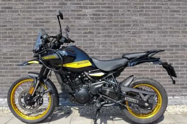 Royal Enfield Himalayan (2024) thumbnail 2