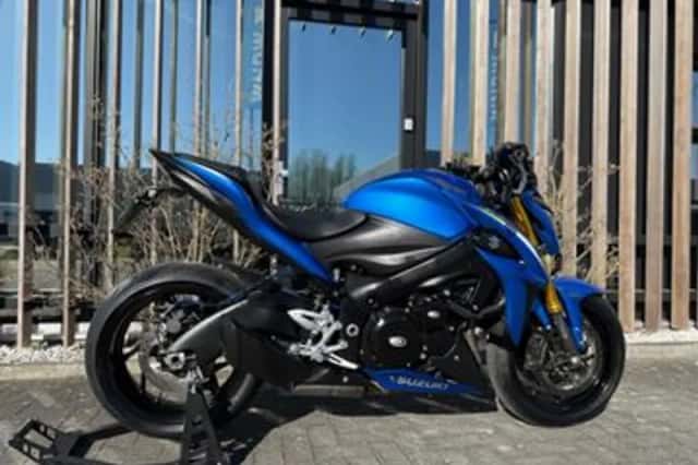 Suzuki GSX-S1000 (2015) thumbnail 3