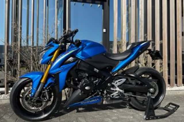 Suzuki GSX-S1000 (2015) thumbnail 5