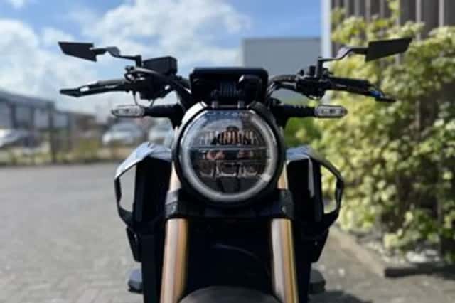 Honda CB650R (2021) thumbnail 5
