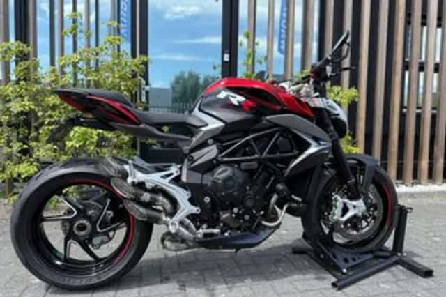 MV Agusta Brutale 800 (2018) thumbnail 3