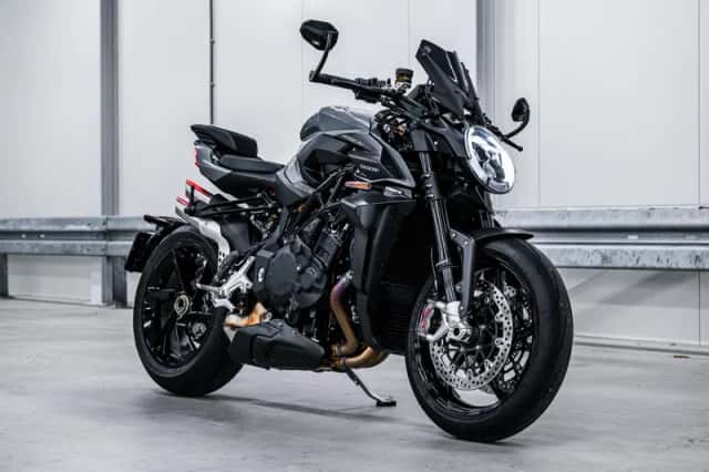 MV Agusta Brutale 1000RS (2024) thumbnail 2