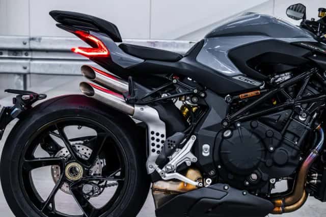 MV Agusta Brutale 1000RS (2024) thumbnail 6