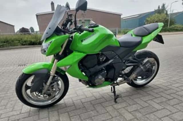 Kawasaki Z1000 (2008) thumbnail 2