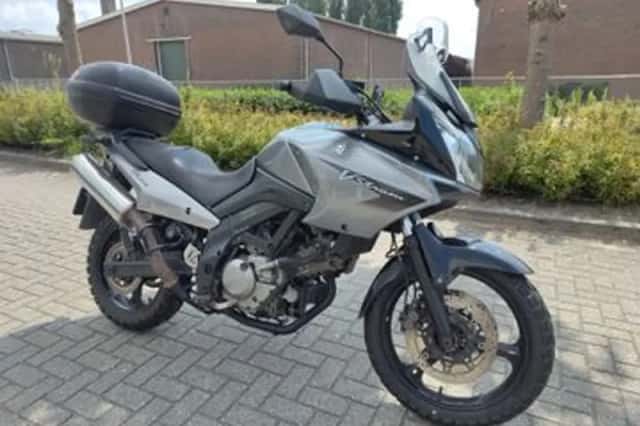Suzuki V-Strom (2007) thumbnail 1