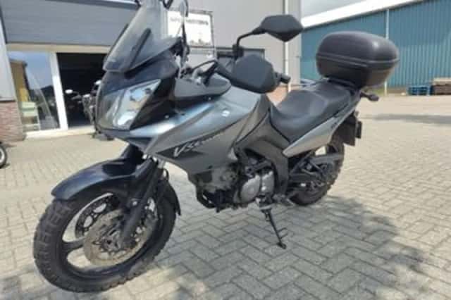 Suzuki V-Strom (2007) thumbnail 2