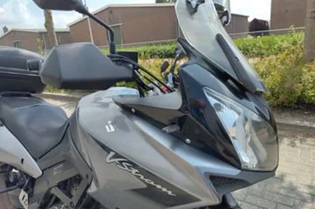 Suzuki V-Strom (2007) thumbnail 3