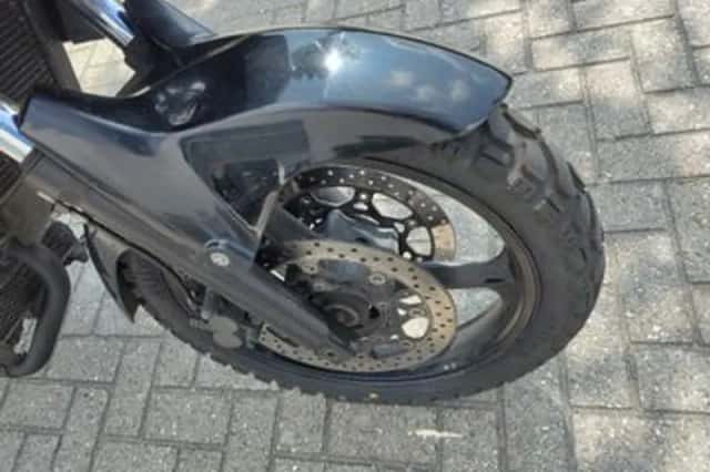 Suzuki V-Strom (2007) thumbnail 4