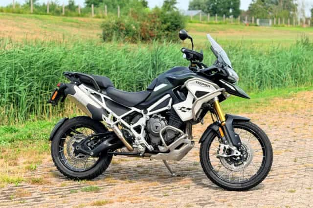 Triumph Tiger 1200 (2023) thumbnail 2
