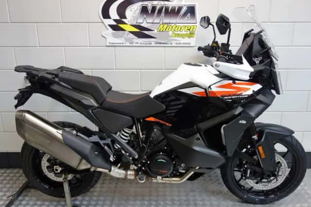 KTM Super Adventure 1390 (2026) thumbnail 1