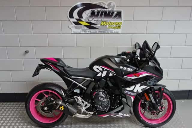 Suzuki GSX-8R (2026) thumbnail 1