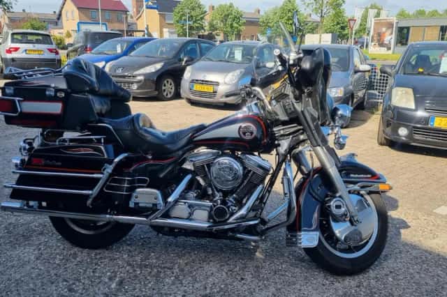 Harley-Davidson Electra Glide 1340 (1989) thumbnail 2