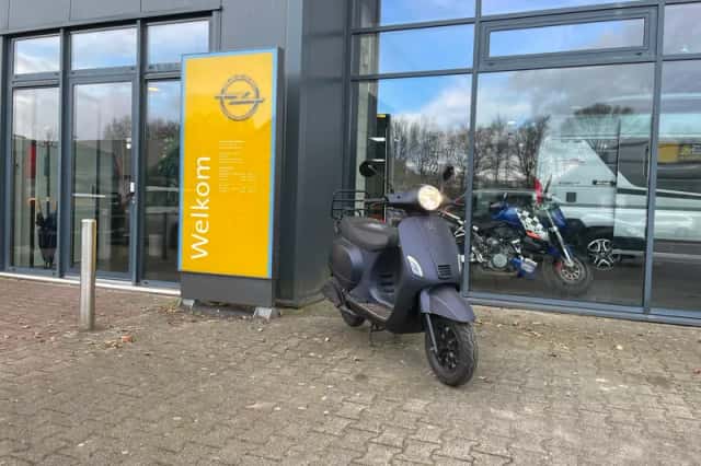 AGM Snorscooter VX50 Injectie (2021) thumbnail 1