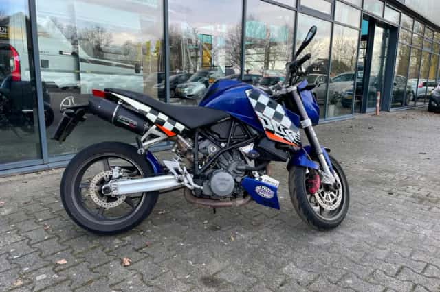 KTM Super Duke 990 (2010) thumbnail 2