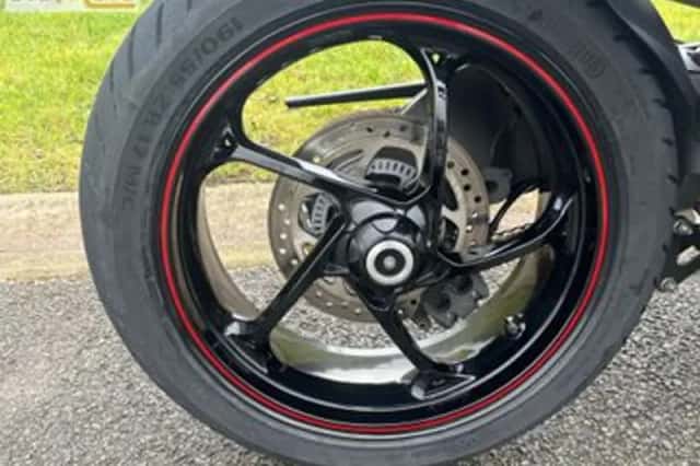 Triumph Speed Triple RS (2018) thumbnail 6