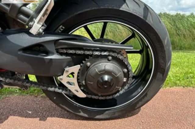 Triumph Speed Triple (2016) thumbnail 6