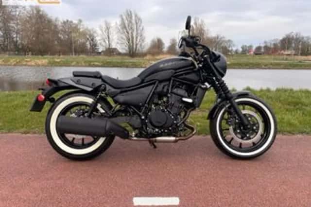 Kawasaki Eliminator 500 SE (2024) thumbnail 1