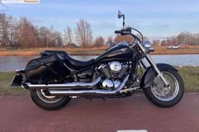 Kawasaki VN 900 Classic (2014) thumbnail 1