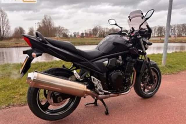 Suzuki GSF 650 A (2010) thumbnail 2