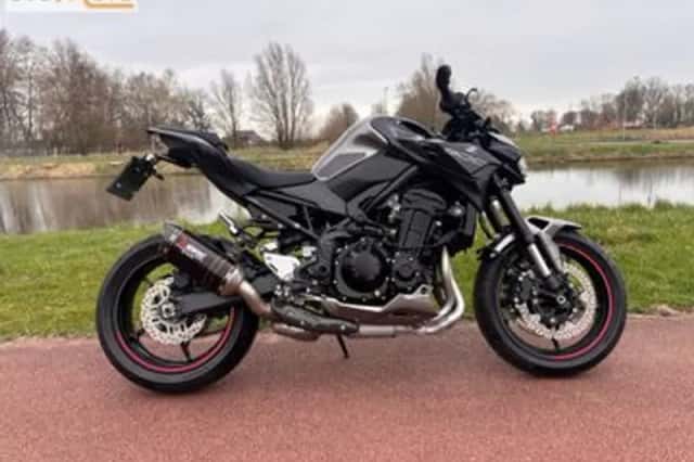 Kawasaki Z900 (2023) thumbnail 1