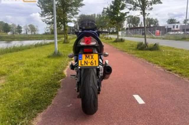 Suzuki GSF 1250 SA (2010) thumbnail 4
