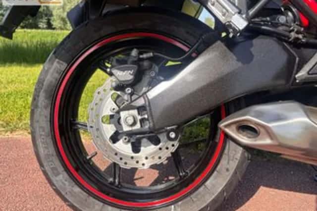 Kawasaki Versys 650 (2015) thumbnail 6