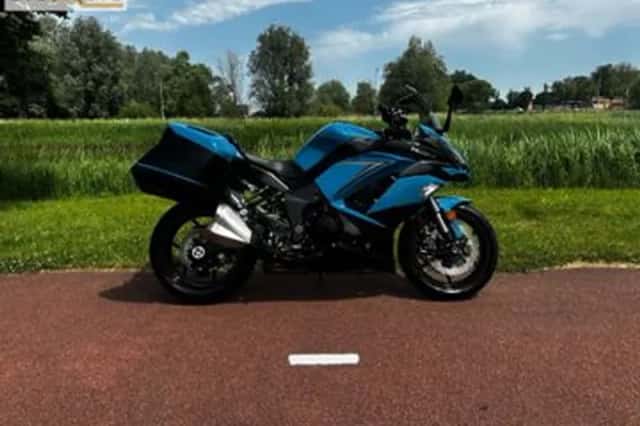 Kawasaki Z1000 (2019) thumbnail 1