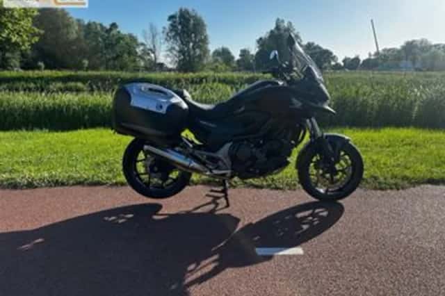 Honda NC750X (2015) thumbnail 1