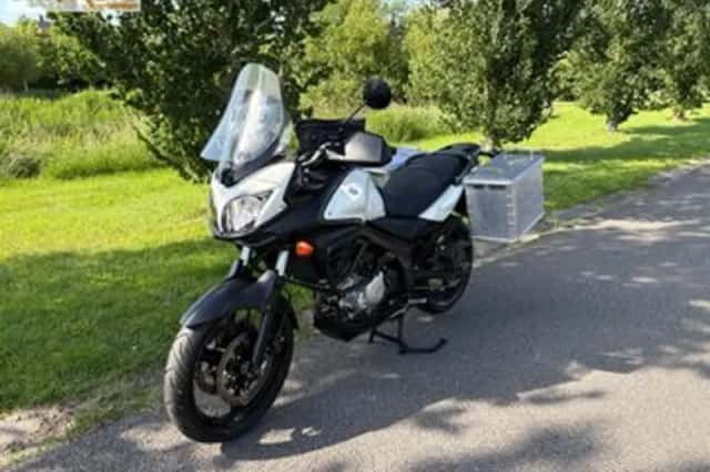 Suzuki V-Strom (2013) thumbnail 3