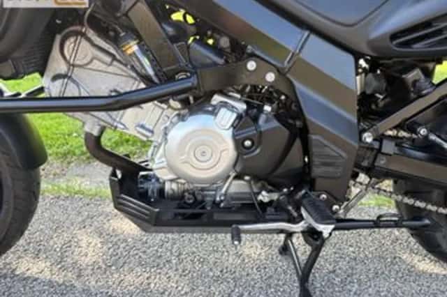 Suzuki V-Strom (2013) thumbnail 6