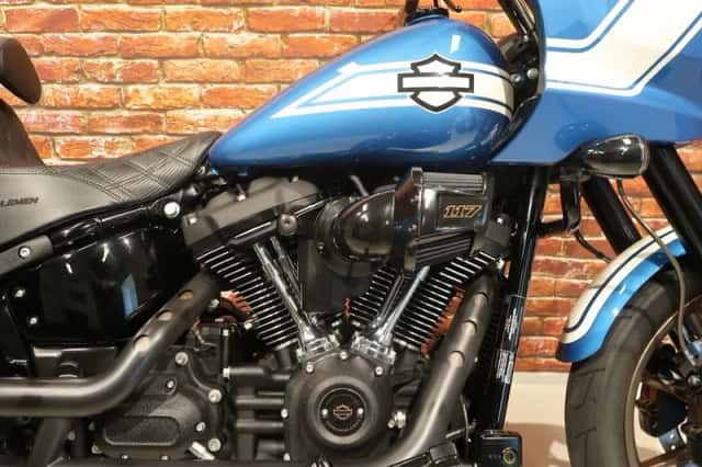 Harley-Davidson Low Rider (2023) thumbnail 3