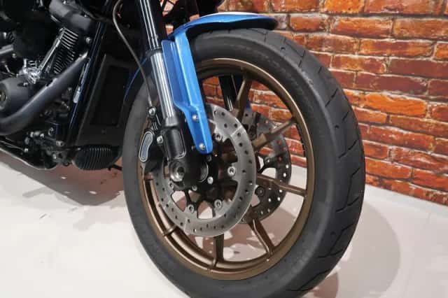 Harley-Davidson Low Rider (2023) thumbnail 6