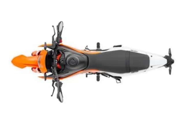 KTM 125 SMC R (2026) thumbnail 6