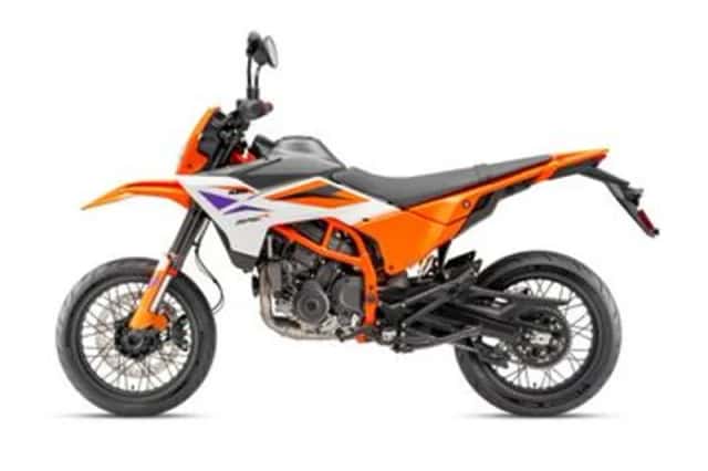 KTM 390 SMC R (2026) thumbnail 6