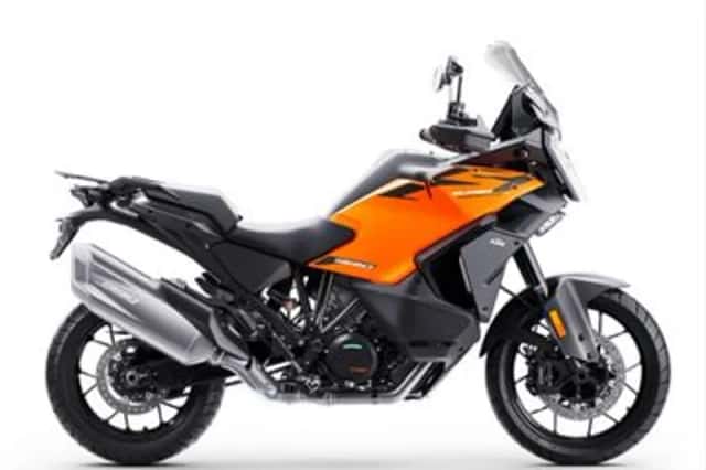 KTM 1390 Super Adventure S (2026) thumbnail 2