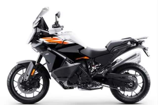 KTM 1390 Super Adventure S (2026) thumbnail 3