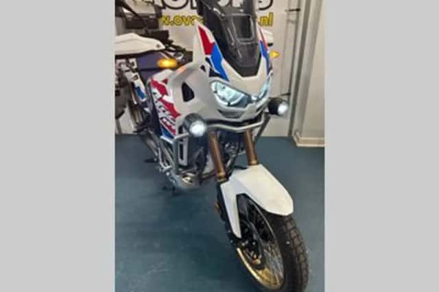 Honda CRF1100L Africa Twin Adventure Sports (2025) thumbnail 5