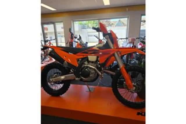 KTM 500 EXC (2027) thumbnail 2