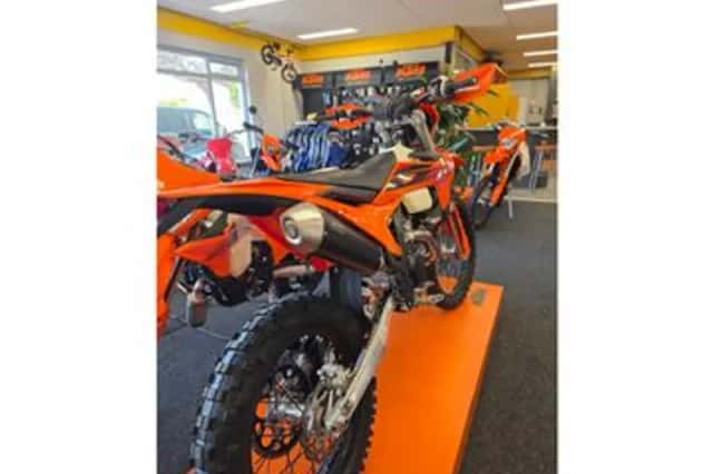 KTM 500 EXC (2027) thumbnail 3