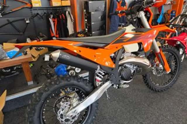 KTM 300 EXC (2027) thumbnail 3