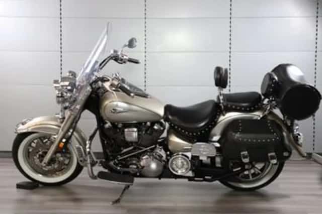 Yamaha XV 1700 Road Star (2005) thumbnail 2