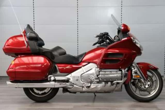 Honda GL 1800 Goldwing (2001) thumbnail 1