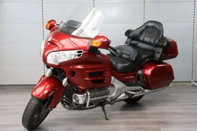 Honda GL 1800 Goldwing (2001) thumbnail 3