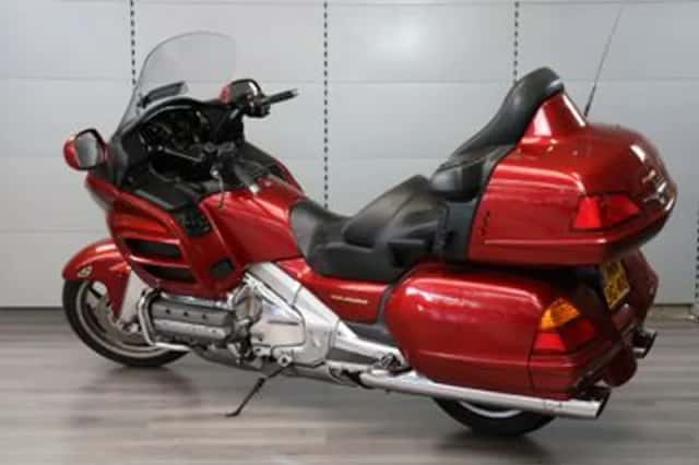 Honda GL 1800 Goldwing (2001) thumbnail 5