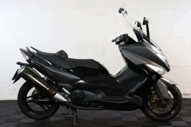 Yamaha T MAX (2008) thumbnail 1