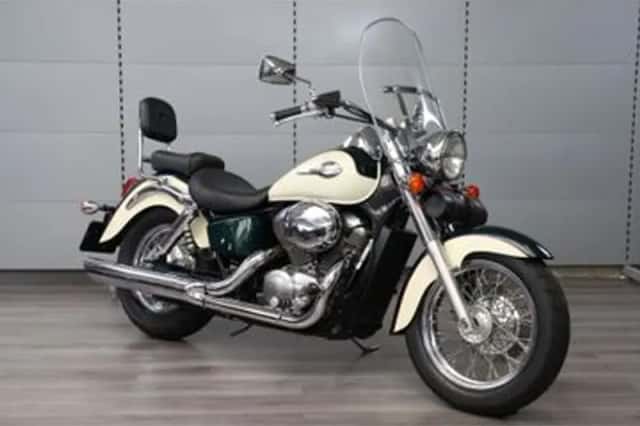 Honda VT 750C2 Shadow (1997) thumbnail 2