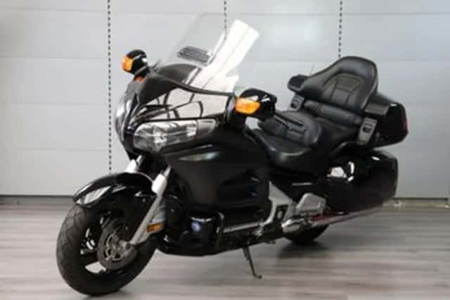 Honda GL 1800 Goldwing (2013) thumbnail 3